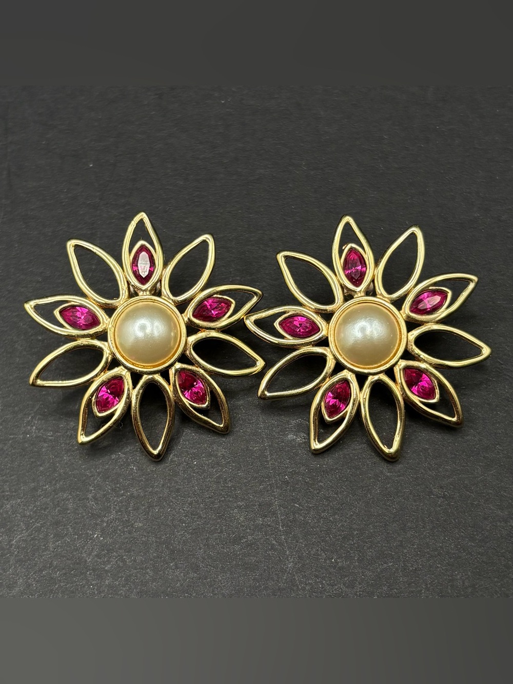 Vintage SAL Swarovski Pearl Ruby Red Rhinestone Flower Starburst Stud Earrings